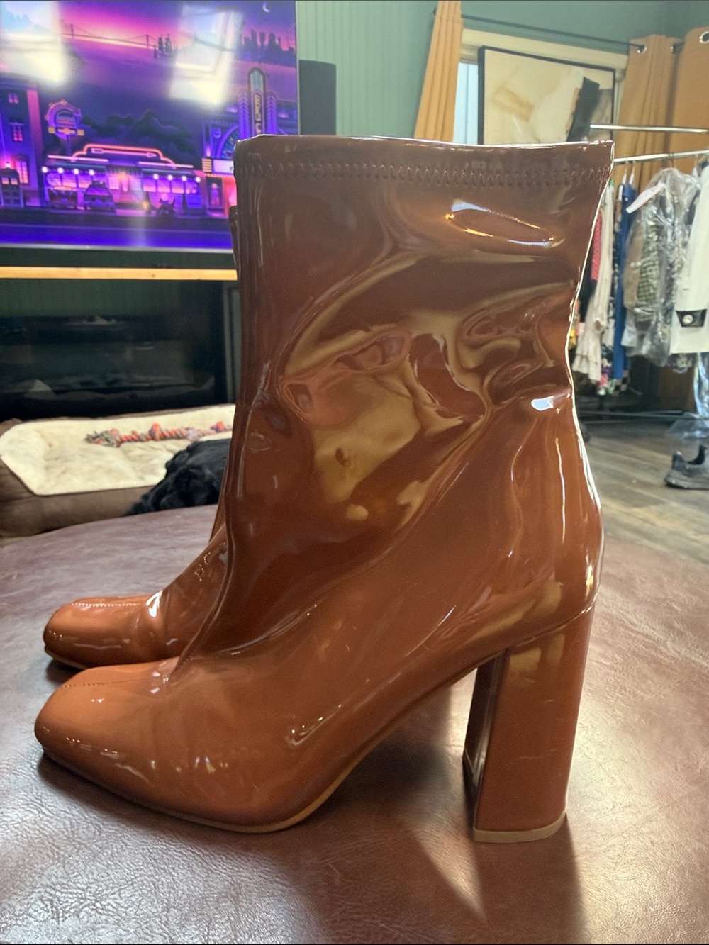 Steve Madden Glossy Chestnut Brown Patent Block Heel Ankle Boots